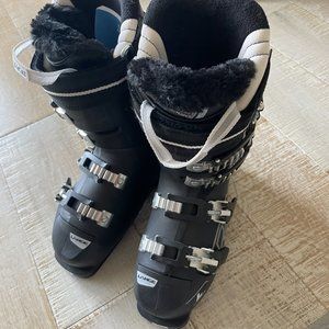 Lange RX80 womens ski boots 24.5, never worn